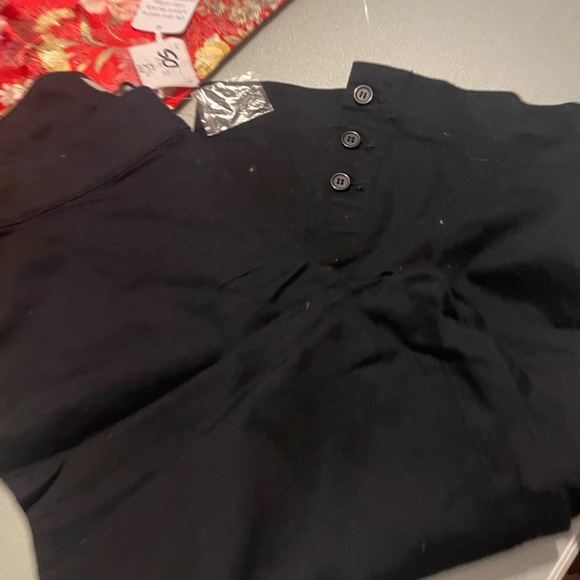 Cropped pants ⭐️10for$10.00 - Picture 3 of 9